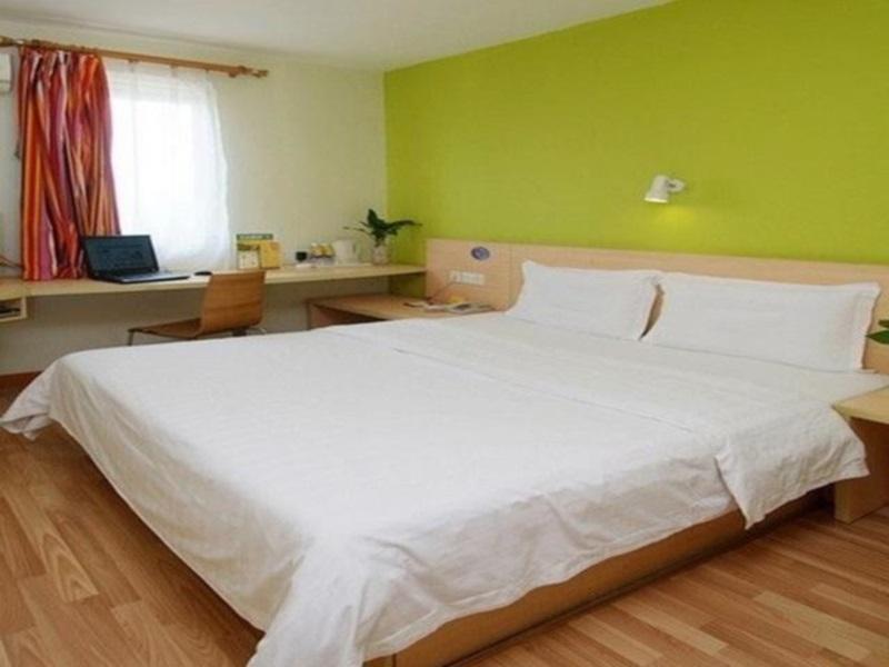 7 Days Inn Гуанчжоу Екстер'єр фото