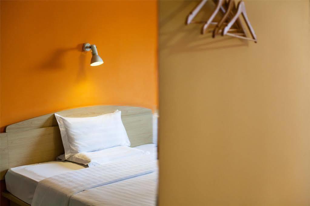 7 Days Inn Гуанчжоу Екстер'єр фото